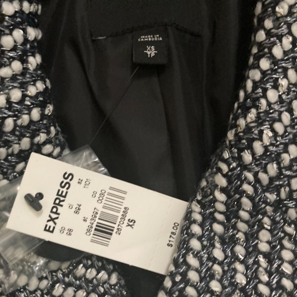 New Express Coat - Picture 4 of 6